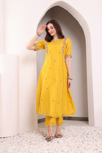 Load image into Gallery viewer, YELLOW AJ TUINC