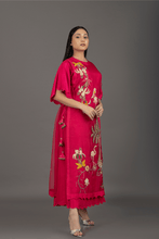 Load image into Gallery viewer, FLAMINGO IRA DORI - The Pink Gota