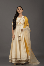 Load image into Gallery viewer, FLAMINGO ANARKALI - The Pink Gota