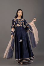 Load image into Gallery viewer, FLOWER JAAL ANARKALI - The Pink Gota