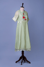 Load image into Gallery viewer, SEA GREEN ROSE FLOWER - The Pink Gota