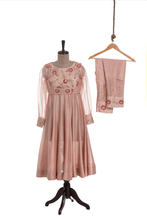 Load image into Gallery viewer, SHORT LENGTH ANARKALI - The Pink Gota