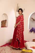 Load image into Gallery viewer, CRUSHED INNER WITH CAPE
