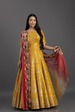 Load image into Gallery viewer, BANARSI FLOOR LENGTH ANARKALI - The Pink Gota 
