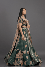 Load image into Gallery viewer, SAJID KALI LEHANGA SET - The Pink Gota 
