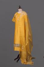 Load image into Gallery viewer, GOTA PATTI SUIT - The Pink Gota 
